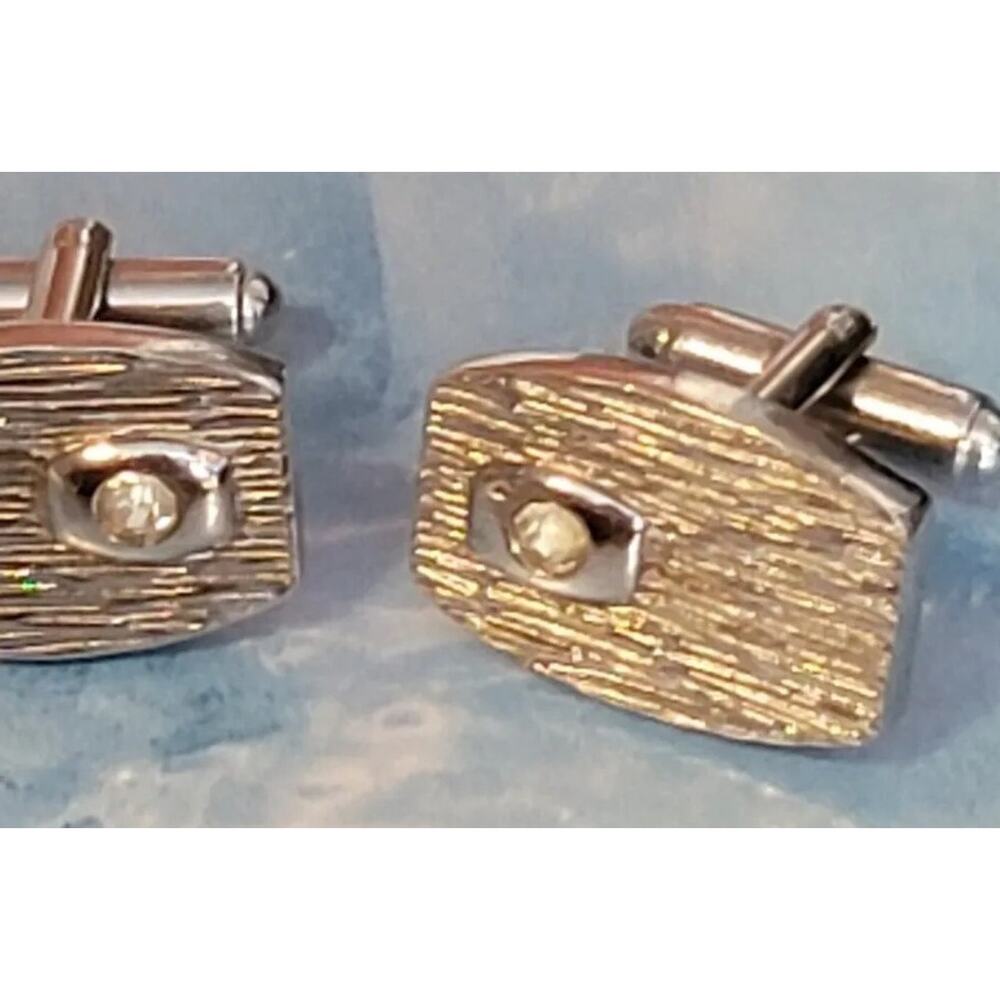 Vintage Rhinestone CuffLinks / Cufflinks Textured Silver-tone Modernist cl-
